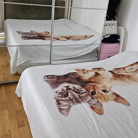 Paris 16eme Vista A La Torre Eiffel *